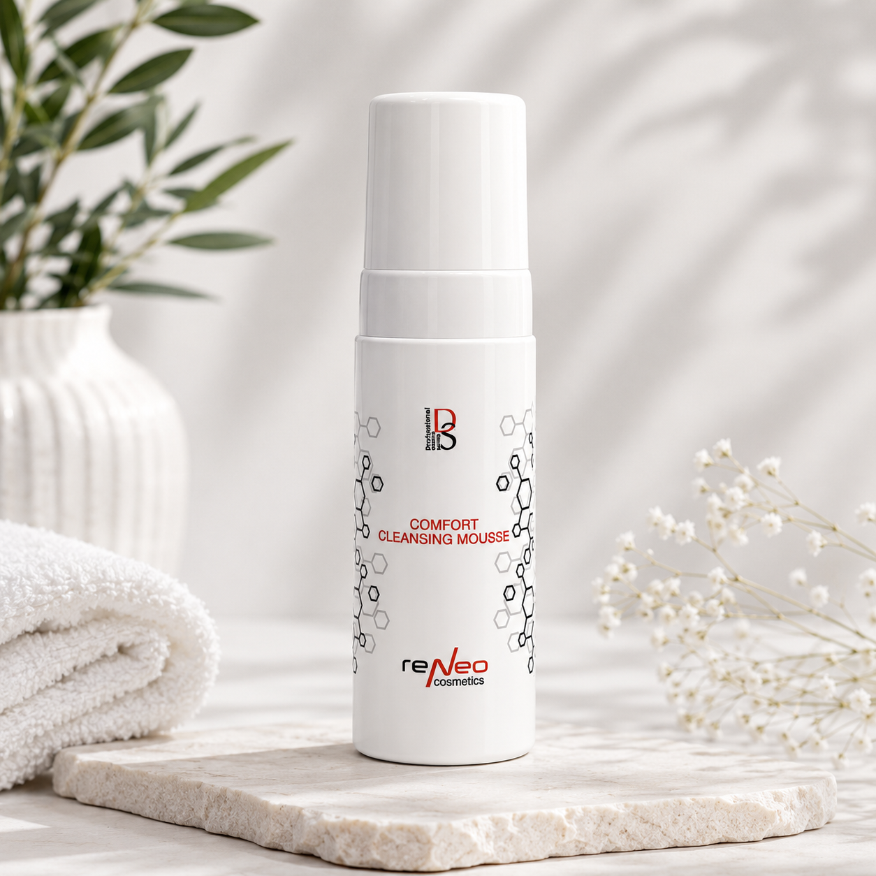 COMFORT MOUSSE reNeo — універсальний очищуючий мус для шкіри